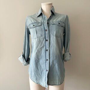 Denim Long Sleeve Shirt Womens Size S Button down Front Pockets Full Tilt